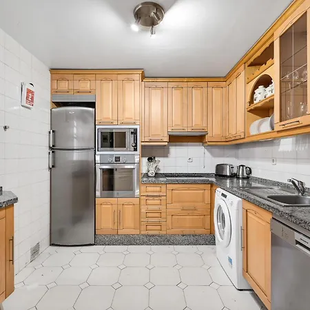 Spacy Stylish Aloha Townhouse Holiday home