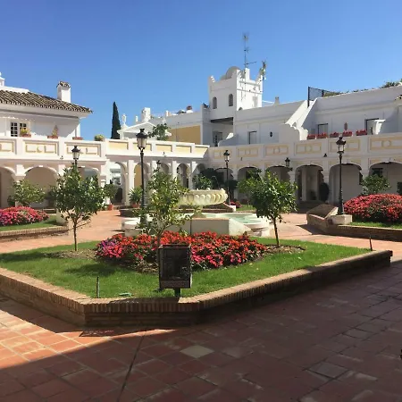Dom wakacyjny Spacy Stylish Aloha Townhouse Marbella