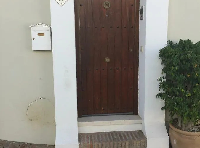 Spacy Stylish Aloha Townhouse بيت للعطل *